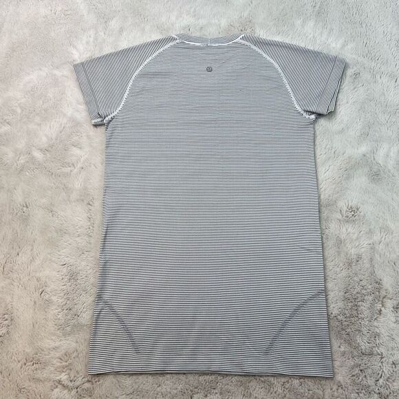 Lululemon Striped Swiftly Tech White Top TShirt Size 8 Running Sports Stretch - Picture 8 of 9